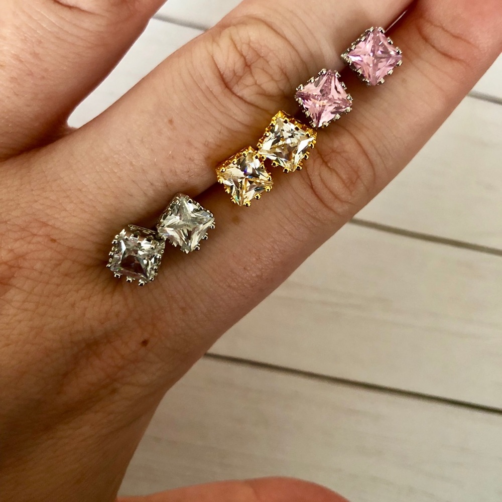 Beautiful stud earrings in different colors